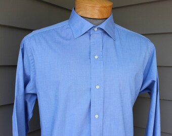 vintage 1980's -Paul Stuart- Men's dress shirt. Spread collar - Split yoke - French cuff. Medium Blue Chambray - Imported. Large 16 x 33