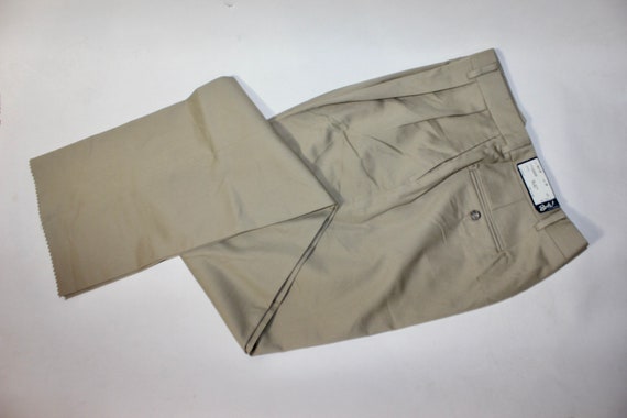 Vintage 80's 90's berle Men's Khaki Trousers. 'new Old Stock'. 100% Cotton  Twill. Pleat Front Tapered Leg. 38 Waist. Made in USA 