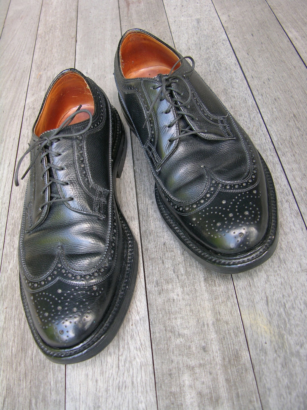 The Shoe...vintage Florsheim Imperial Kenmoor Long Wing Brogues. Black  Pebble Grain 5 Nail. Size 9 1/2 10 D - Etsy