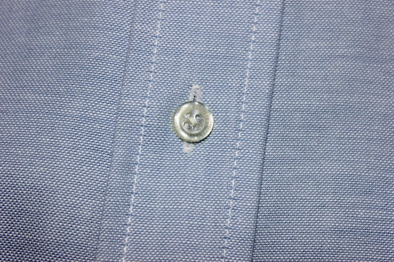 vintage 1970's Andhurst Men's button-down collar, short sleeve shirt w/ locker loop. 'New Old Stock' Light Blue Oxford cloth. Medium 15 image 2