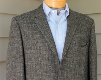 vintage 1960's Men's -House of Rothshire- tweed Ivy Style sport coat. 3 button - Sack. Harris Tweed - Olive, Green. Gray. 41 - 42 Regular