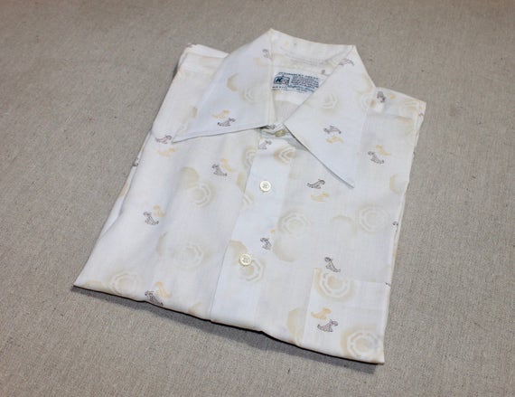 vintage 1970's -K-Mart- Men's short sleeve shirt.… - image 1