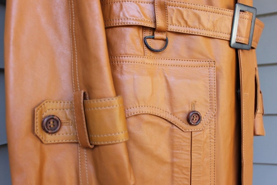 vintage 1970's -McGregor- Men's leather overcoat.… - image 6