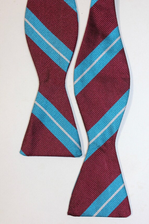 vintage 70's - 80's All Silk bow tie -unknown mak… - image 2