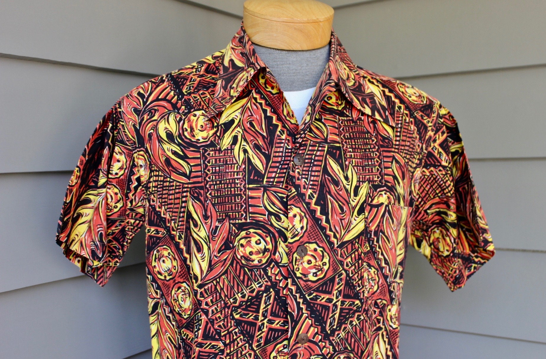 Vintage 1940's 'paradise Sportswear' Men's Hawaiian Shirt Vintage 1940's 'paradise Sportswear' Men's Hawaiian Shirt