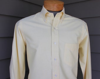 newer vintage -Gitman GOLD- Men's dress shirt. Like 'New'. Pure White Oxford cloth - Loose weave. Cotton. Extra Large - 17 x 34. Made in USA newer vintage -Gitman GOLD- Men's dress shirt. Like 'New'. Pure White Oxford cloth - Loose weave. Cotton. Extra Large - 17 x 34. Made in USA