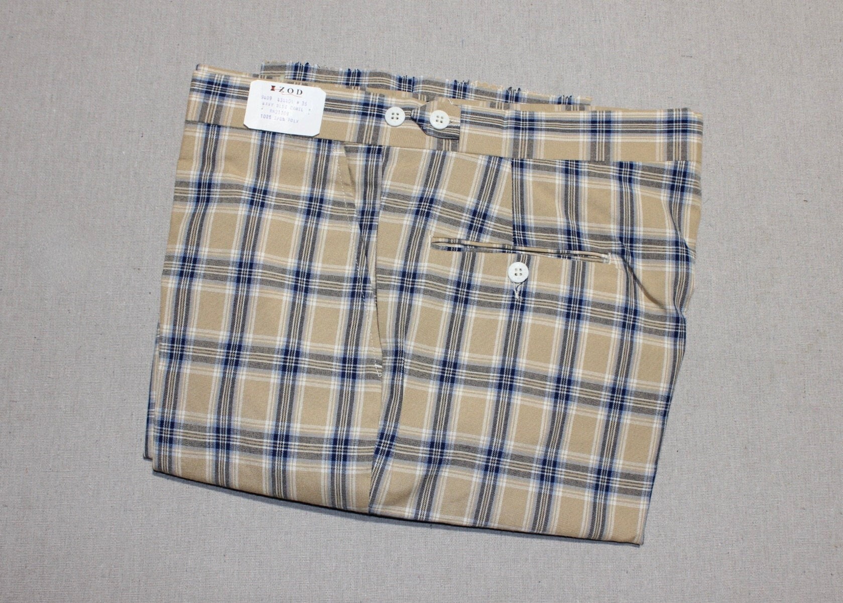 Izod plaid shop golf pants