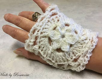 Winter Flower Hand warmers  - Crochet Pattern - Instant Download Pdf