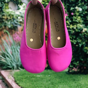 Handmade Leather Grounding Sandals: Soft Sole Barefoot Shoes / Pink
