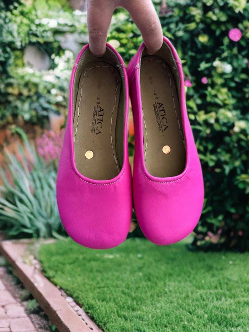 Handmade Leather Grounding Sandals: Soft Sole Barefoot Shoes / Pink