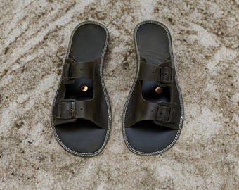 Handmade Earthing Slippers for Men, Grounding Sandals with Copper Rivets, Military Green