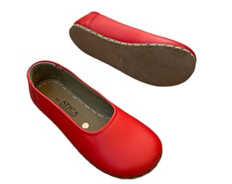 Handmade Leather Grounding Sandals: Red Barefoot Shoes with Copper
