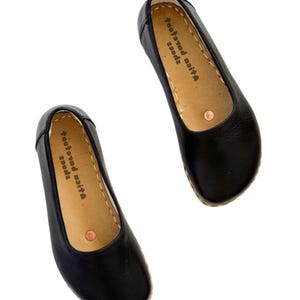 Womens Grounding Barefoot Shoes | Soft Sole Shoes | Feel Ground Shoes | Copper Rivets