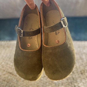 Zapatos planos de cuero hechos a mano para mujer - Estilo Mary Jane - Verde militar