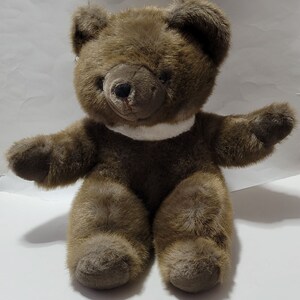 Russ Bennington Vintage Brown White Neck Bear Plush Stuffed Animal Toy with Tag 18 Inches