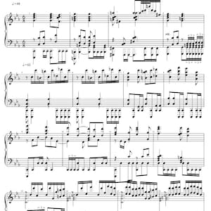Op de afbeelding: Muziekpartituur voor "Darkeater Midir" uit Dark Souls 3, gearrangeerd door Hsiyun. De zwart-witte bladmuziek toont G-sleutels en F-sleutels, met diverse noten en symbolen. De titel en de naam van de componist staan bovenaan.