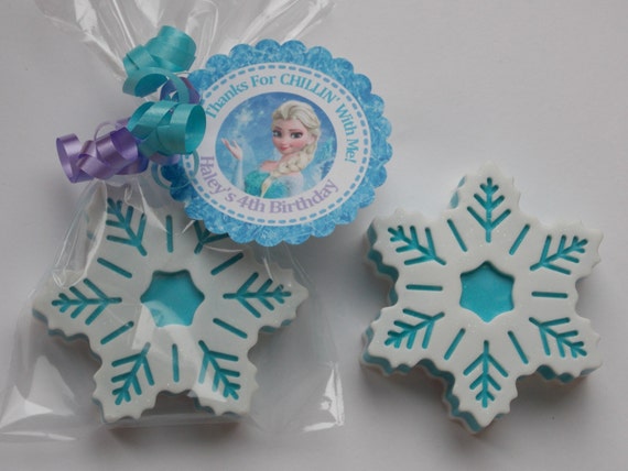 10 FROSTY SNOWFLAKE SOAP {Favors} - Winter Theme or Frozen Inspired Party Favor, Birthday, Baby/ Bridal / Wedding/ Shower or Wedding Il_570xn