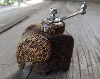 Wooden Pepper Grinder, Wooden Handmade Elephant Style Pepper grined, high quality perfect housewarming gift kitchen accessories