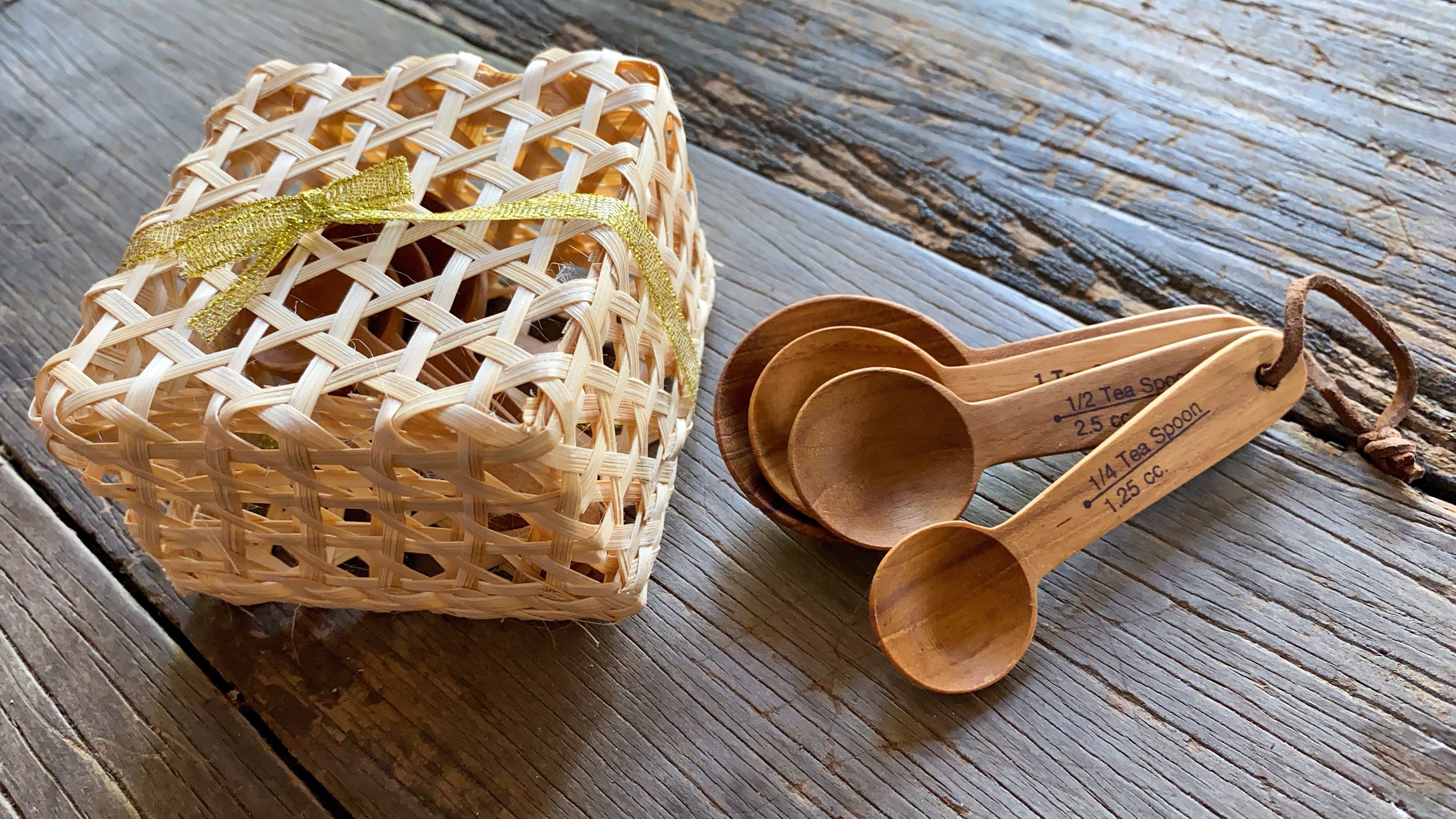 Teak Round Measuring Spoons // Artisanal Designer Kitchen Tools //