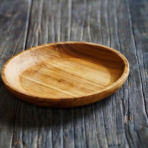 6 Inches Teak Wood Dish Round Plate Platter Plate Display Dish Tray Wooden Plate Dishware Medium Size Plain Simple Style