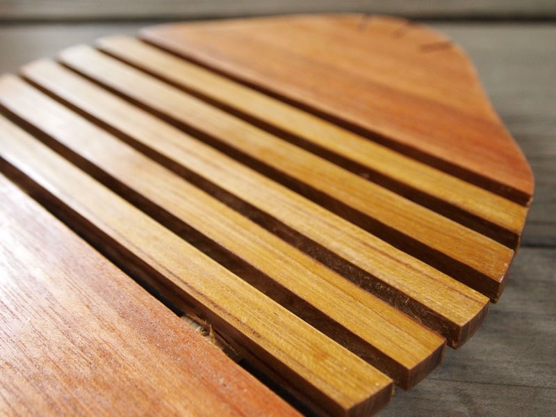 Wooden Hot Pad Trivets Fish Shape Table Placement Home Kitchen Etsy