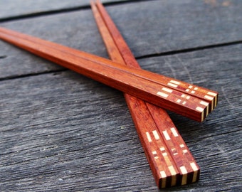 Wooden Chopstick 2 Pairs Unique Design High Quality Handmade Wood Chopsticks Eco Friendly