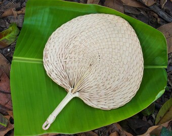 Woven Fan - Palm Leaf Hand Fan - Hand Held Fan - Wabi Sabi Decor, Wedding Souvenir - Minimal Wall Hanging - Summer Item - Wall Decor Heart