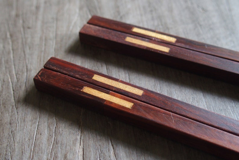 2 Pairs Wooden Chopstick Unique Design High Quality Handmade Wood Chopsticks Eco Friendly