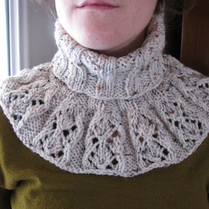 Lace Turtleneck Cowl Pattern---PDF