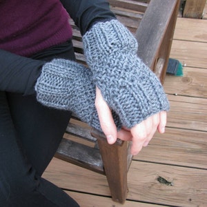 Risotto Wrist Warmers Knitting Pattern--PDF