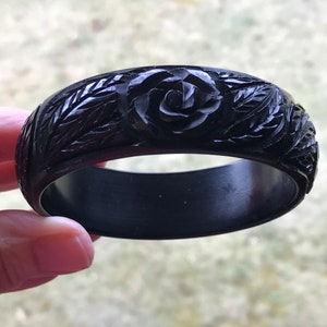 Vintage Carved Black Roses Bakelite Tested Bangle Bracelet Cuff!