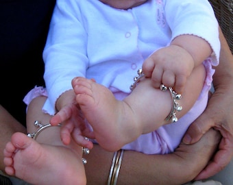 Baby leg bracelet best sale