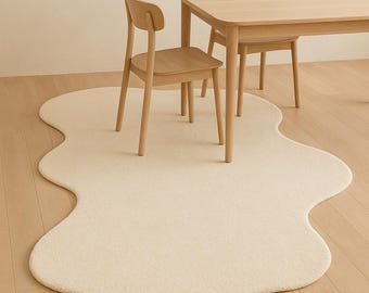 Tappeto moderno ondulato con motivo tufted astratto color crema