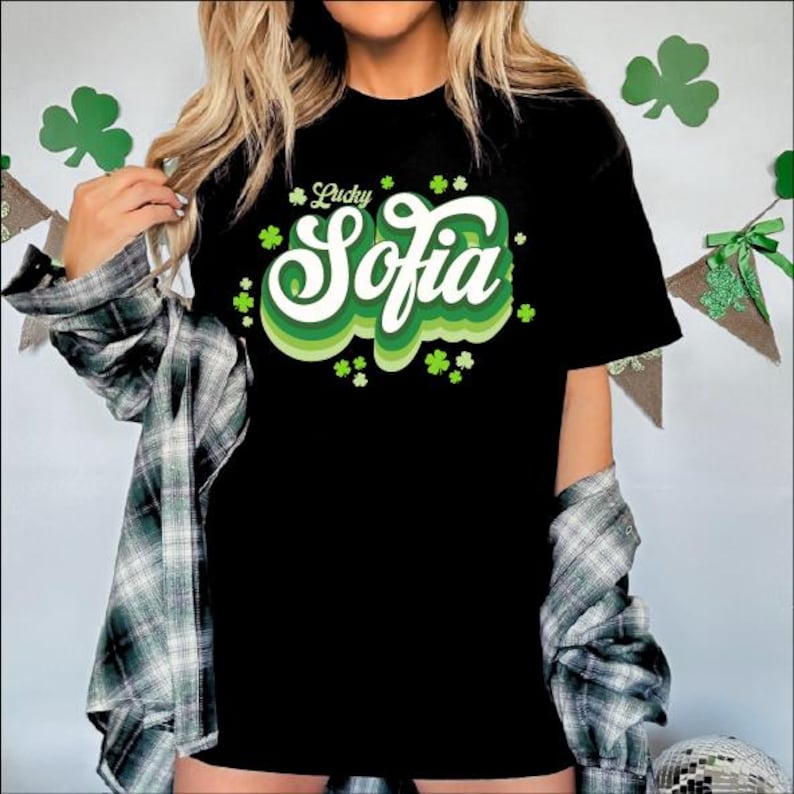 personalized-st-patrick-s-day-family-shirts-custom-name-lucky-shamrock