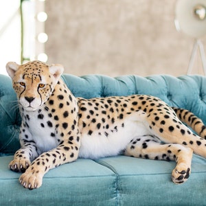 Cheetah Orion. Real size poseable Realistic toy. OOAK. Handmade collectible animal by photo (MADE to ORDER)
