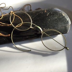 Antique Metal Rim Specticles