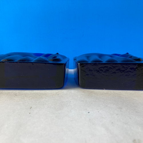 Pair shops Blenko Elephant Bookends