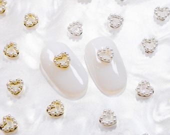 Pearly Heart Nail Charms  (5pc): Gold & Silver Faux Pearl Frames
