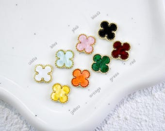 Clover Nail Charms (2pc)