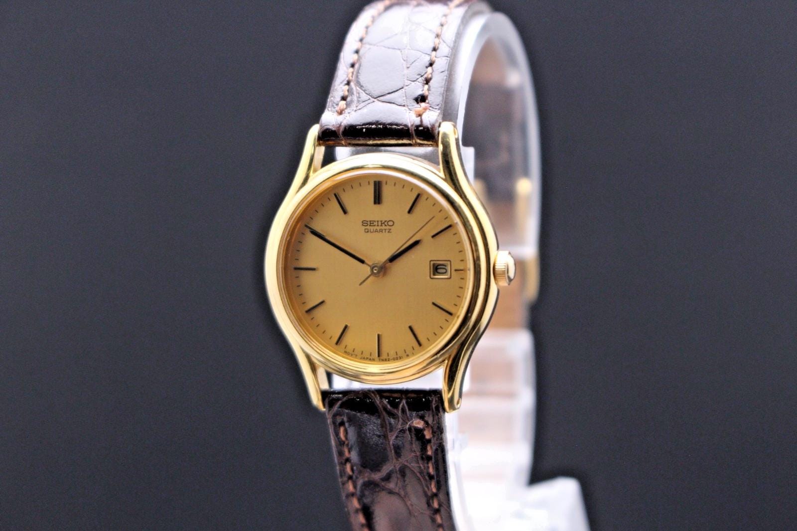 US Duty Paid Vintage 1992 [N MINT] Seiko 7N82-0101 Gold Tone Qz