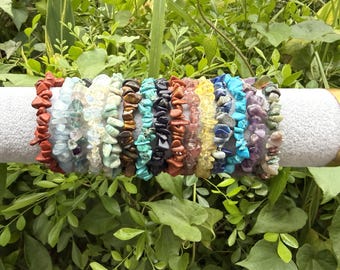 Pulseira de lascas de cristal natural, pulseira artesanal de contas de pedras preciosas para energia positiva e uso diário.