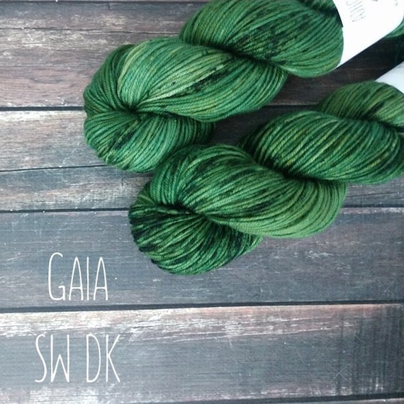 Rts Gaia Mythical Gods Collection Sw Dk Light Worsted Weight Yarn Green Semi Solid Tonal Speckle Superwash Merino Wool