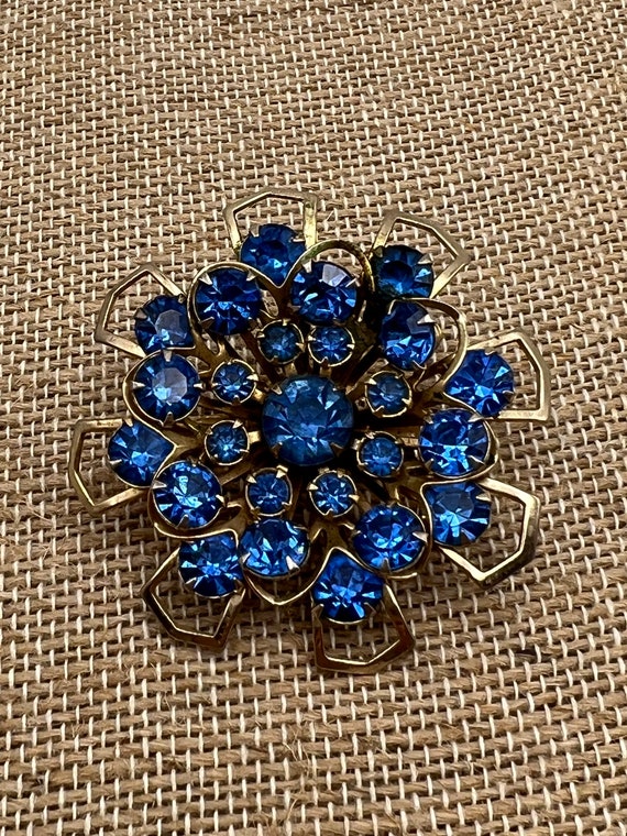 Blue Glass Snowflake Pin Brooch - image 1