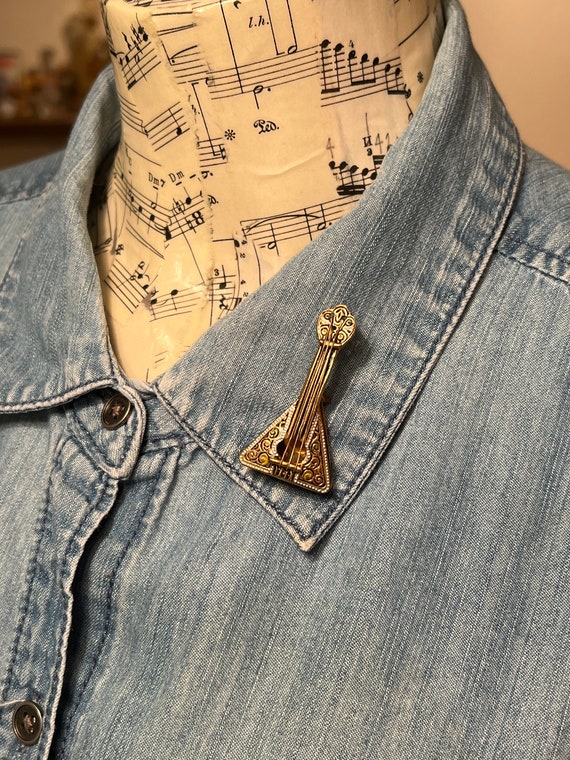 Vintage Damascene Mandolin Brooch Pin