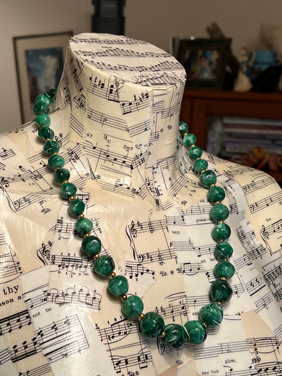 Green Plastic Graduated Bead Necklace - image 1