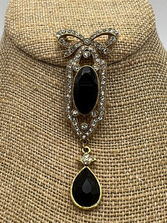 Black and Gold Victorian Revival 1928 Brooch - image 2