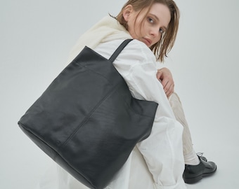 Borsa a tracolla in pelle di capra nera – Borsa a tracolla minimalista dal design giapponese