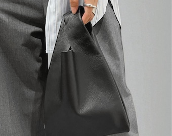 Bolso minimalista de piel auténtica negra / Monedero pequeño de piel de cabra / Bolso de diseño japonés para uso diario