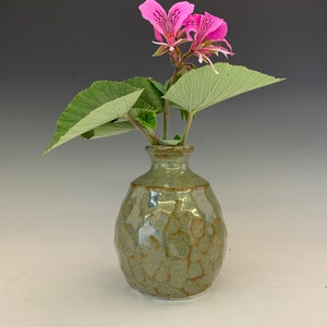 Oil Lamp, Bud Vase,Ceramic Vase, Porcelain,Leaf Design,Home and Living,Garden and Patio