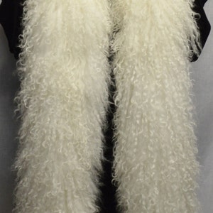 Mongolian Lamb Fur Scarf in Ivory White